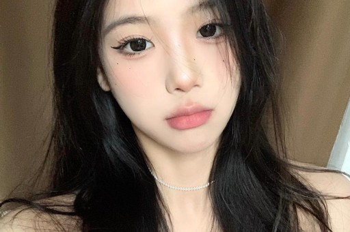 出道八年从不接吻戏被称最干净女演员的她凭啥让大导演抢着捧
